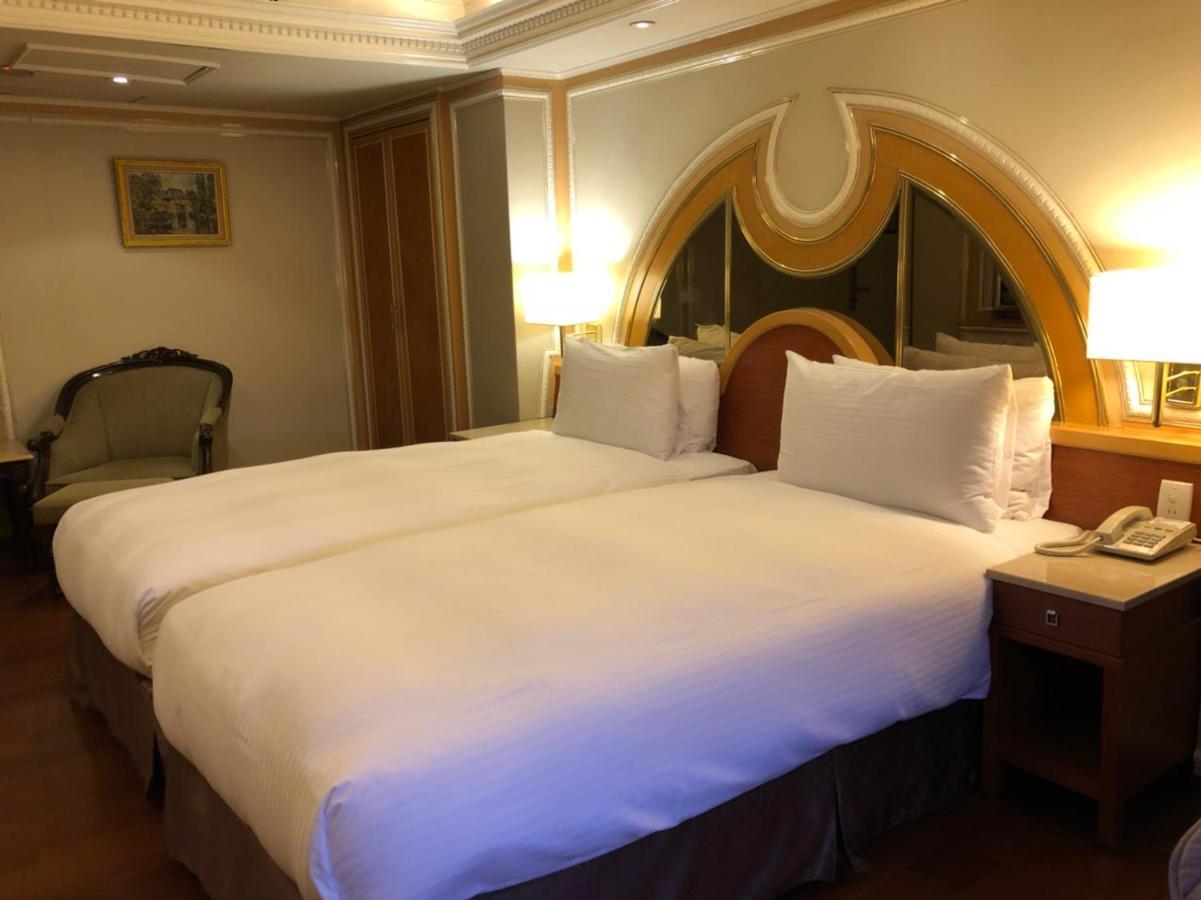 Charming Castle Hotel Taipei Esterno foto