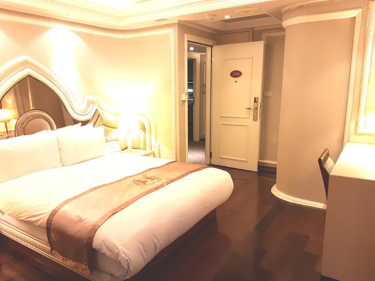 Charming Castle Hotel Taipei Esterno foto